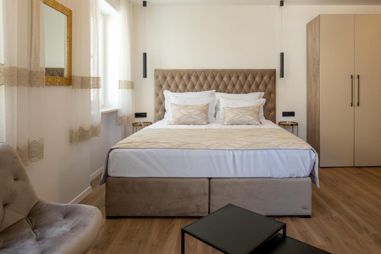 Piazza Square City Top Centre Apartments Split Eksteriør bilde